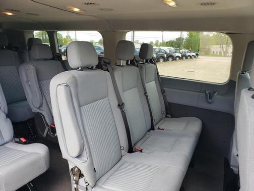 2015 Ford Transit-350 XLT