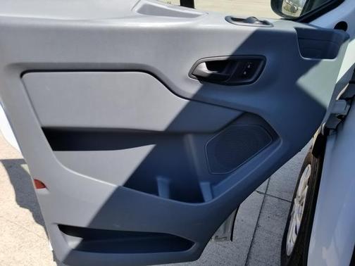 2015 Ford Transit-350 XLT