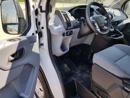 2015 Ford Transit-350 XLT