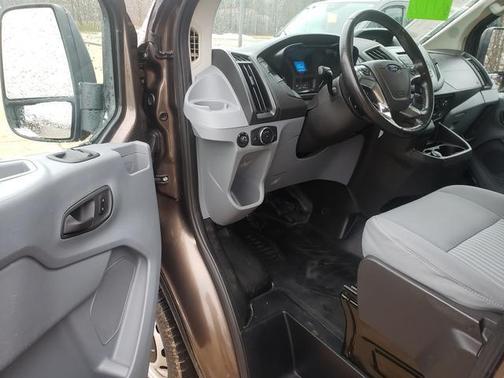 2017 Ford Transit-150 