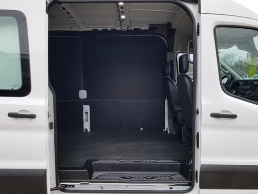 2020 Ford Transit-250 T-250 148 MED RF 9070 GVWR