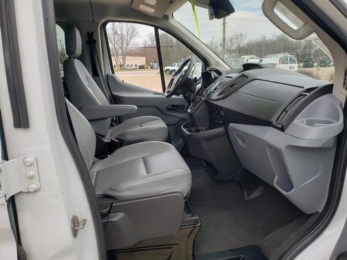 2016 Ford Transit-350 XL