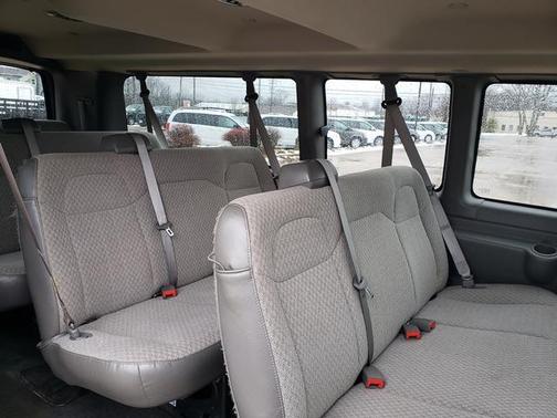 2016 Chevrolet Express 3500 LT