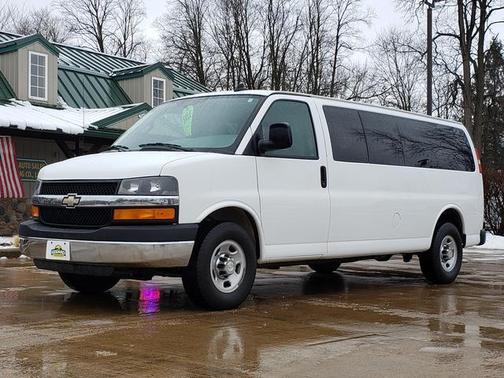 2016 Chevrolet Express 3500 LT