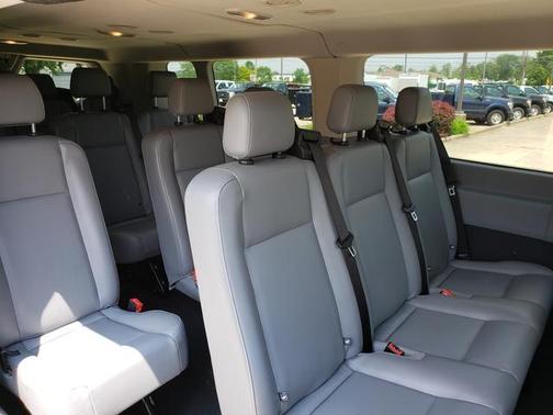 2016 Ford Transit-350 XL
