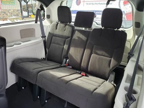 2016 Dodge Grand Caravan AVP/SE