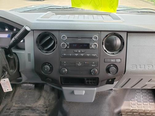 2011 Ford F-350 XL