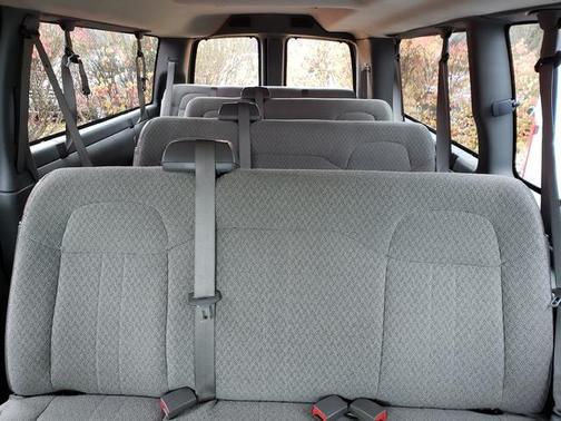 2016 Chevrolet Express 3500 LT