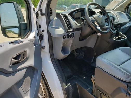 2016 Ford Transit-150
