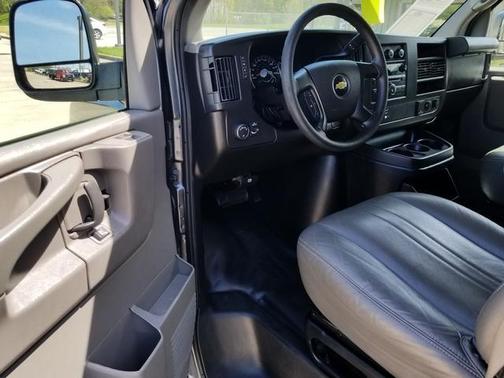 2015 Chevrolet Express 2500 LS
