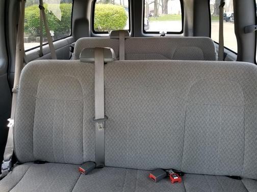 2016 Chevrolet Express 2500 LS