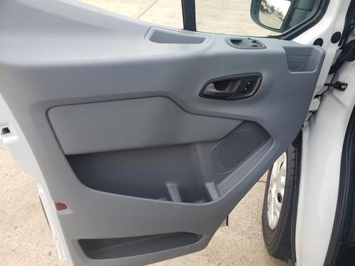 2015 Ford Transit-350 XLT