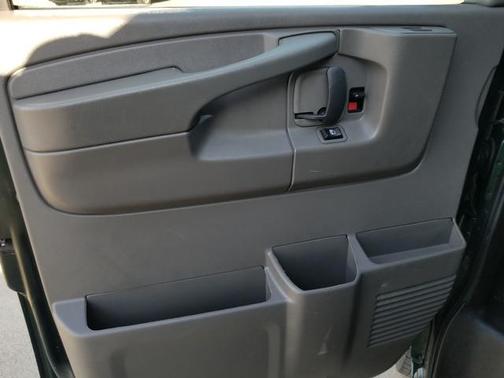 2015 Chevrolet Express 3500 LT