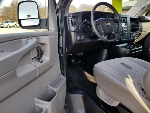 2015 Chevrolet Express 3500 LT