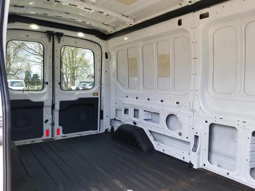 2017 Ford Transit-150 Base w/Sliding Pass-Side Cargo-Door