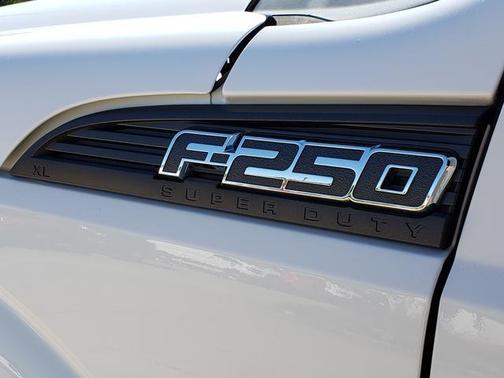 2015 Ford F-250 XL