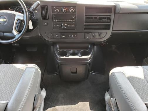 2016 Chevrolet Express 2500 LS