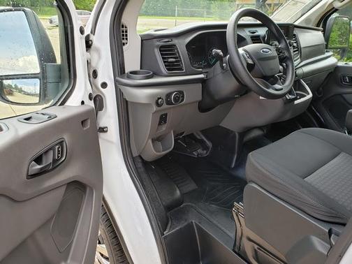 2023 Ford Transit-250 T-250 130 LOW RF 9070 GVWR