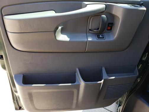 2014 Chevrolet Express 1500 135