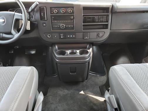 2018 Chevrolet Express 3500 LT