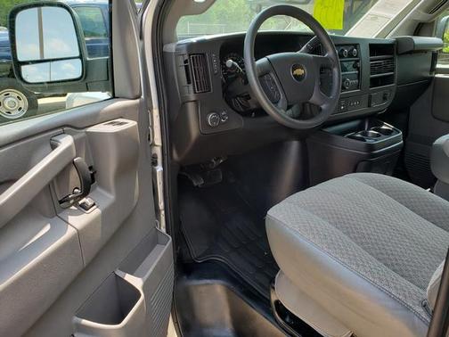2018 Chevrolet Express 3500 LT