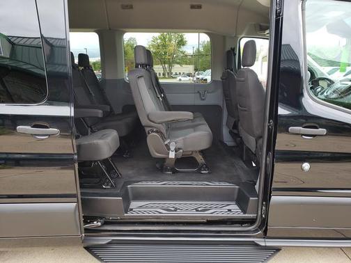 2019 Ford Transit-350 XLT
