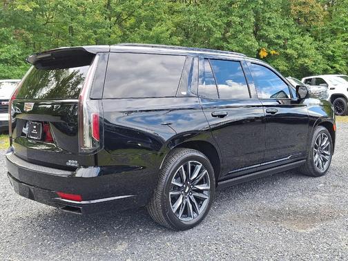 2022 Cadillac Escalade Sport