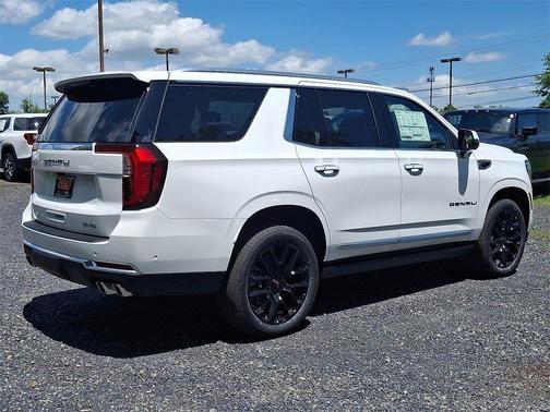 2025 GMC Yukon Denali