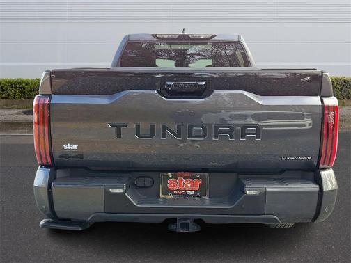 2025 Toyota Tundra Hybrid Platinum