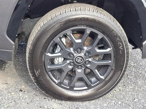 2025 Toyota Tundra Hybrid Platinum