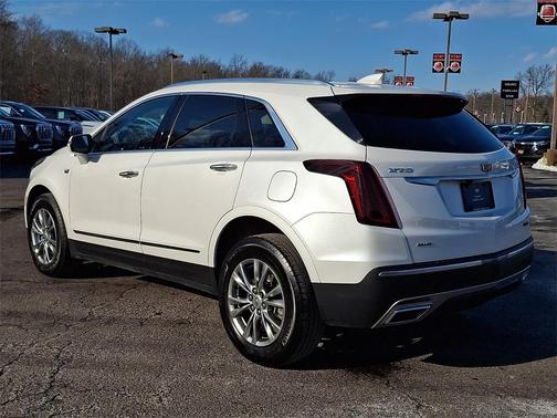 2022 Cadillac XT5 Premium Luxury
