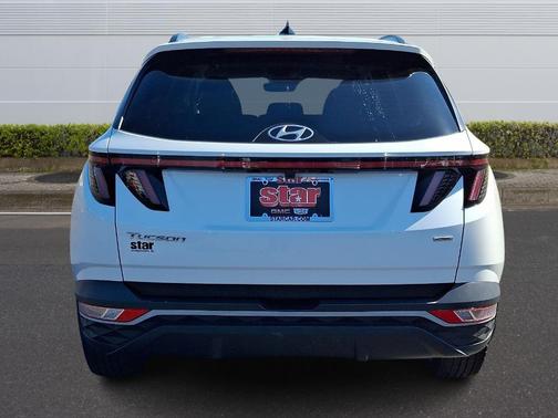Quartz White 2022 Hyundai TUCSON SEL