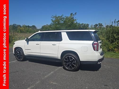 2022 Chevrolet Suburban RST
