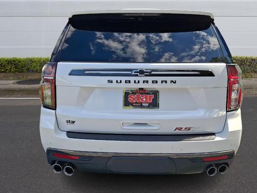 2022 Chevrolet Suburban RST