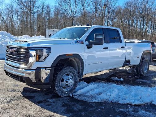 2026 GMC Sierra 3500 Pro