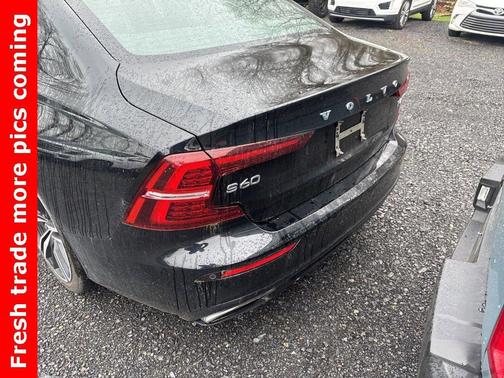 2019 Volvo S60 T6 R-Design