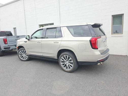 Beige Pearl Metallic 2023 GMC Yukon Denali