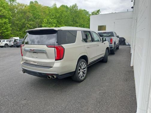 Beige Pearl Metallic 2023 GMC Yukon Denali