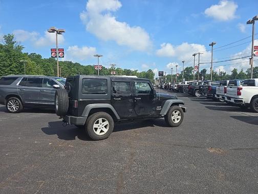 2017 Jeep Wrangler Unlimited Sport