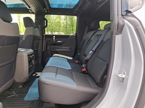 2025 GMC HUMMER EV SUV 2X