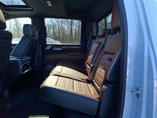 2026 GMC Sierra 3500 Denali Ultimate