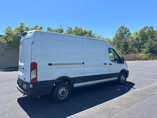 Oxford White 2023 Ford Transit-250