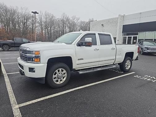 2015 Chevrolet Silverado 3500 High Country