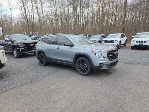 2023 GMC Terrain SLT