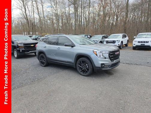 2023 GMC Terrain SLT
