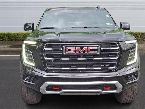 2025 GMC Yukon AT4