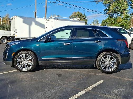 2025 Cadillac XT5 Premium Luxury