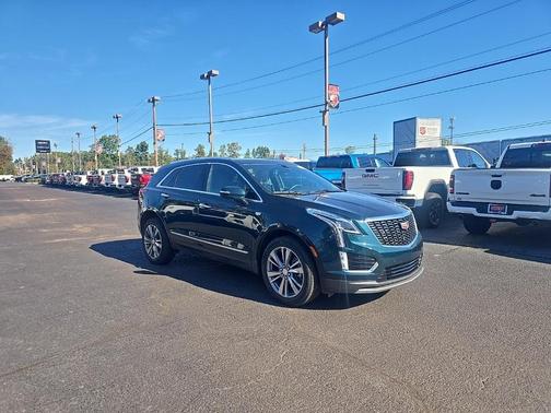2025 Cadillac XT5 Premium Luxury