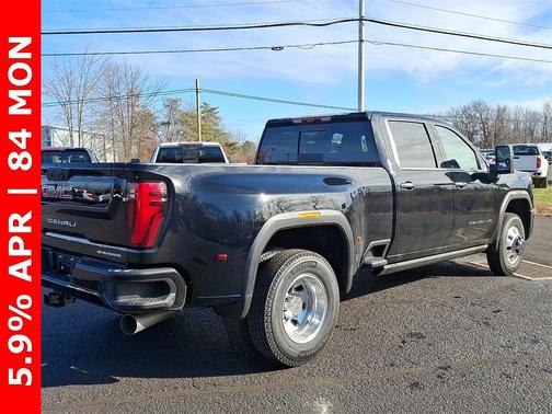 2025 GMC Sierra 3500 Denali