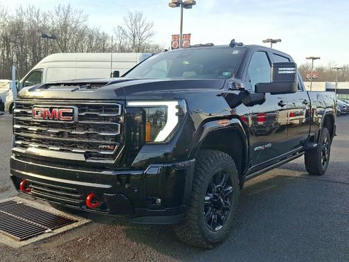 2026 GMC Sierra 2500 AT4